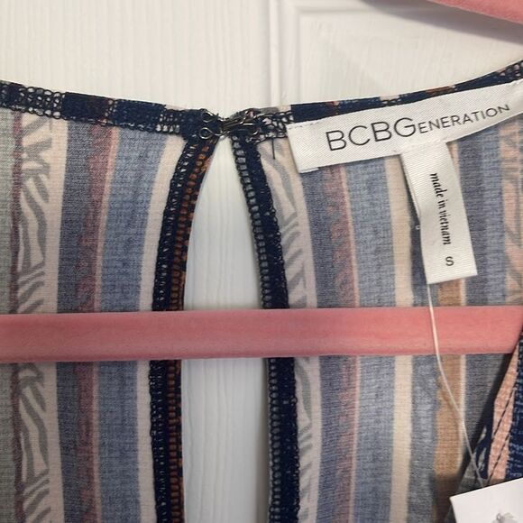 NWT romper! - Picture 3 of 4